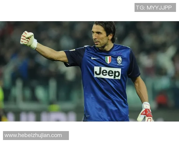 足球明星耳环高清图片欣赏展现独特风格与个性魅力