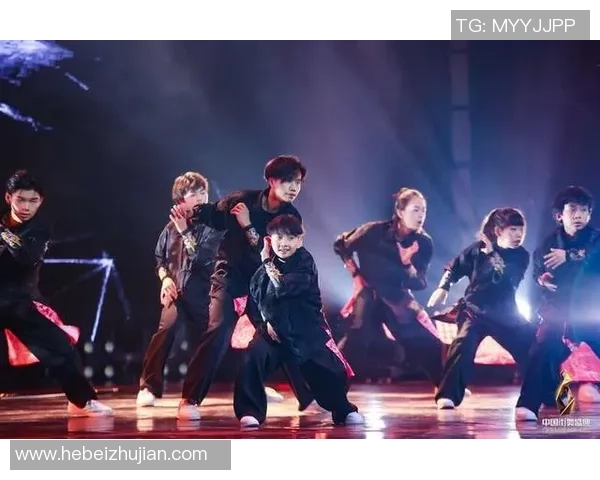 街舞战术:重庆街舞队的边路渗透体系 街舞战术:重庆街舞队的边路渗透体系